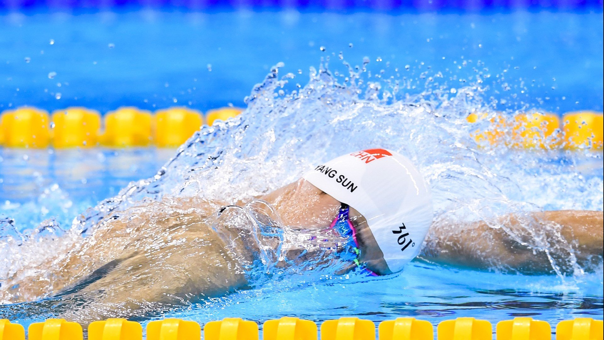 爱游戏下载-KPL选手心理素质培训加强，职业选手心理素质