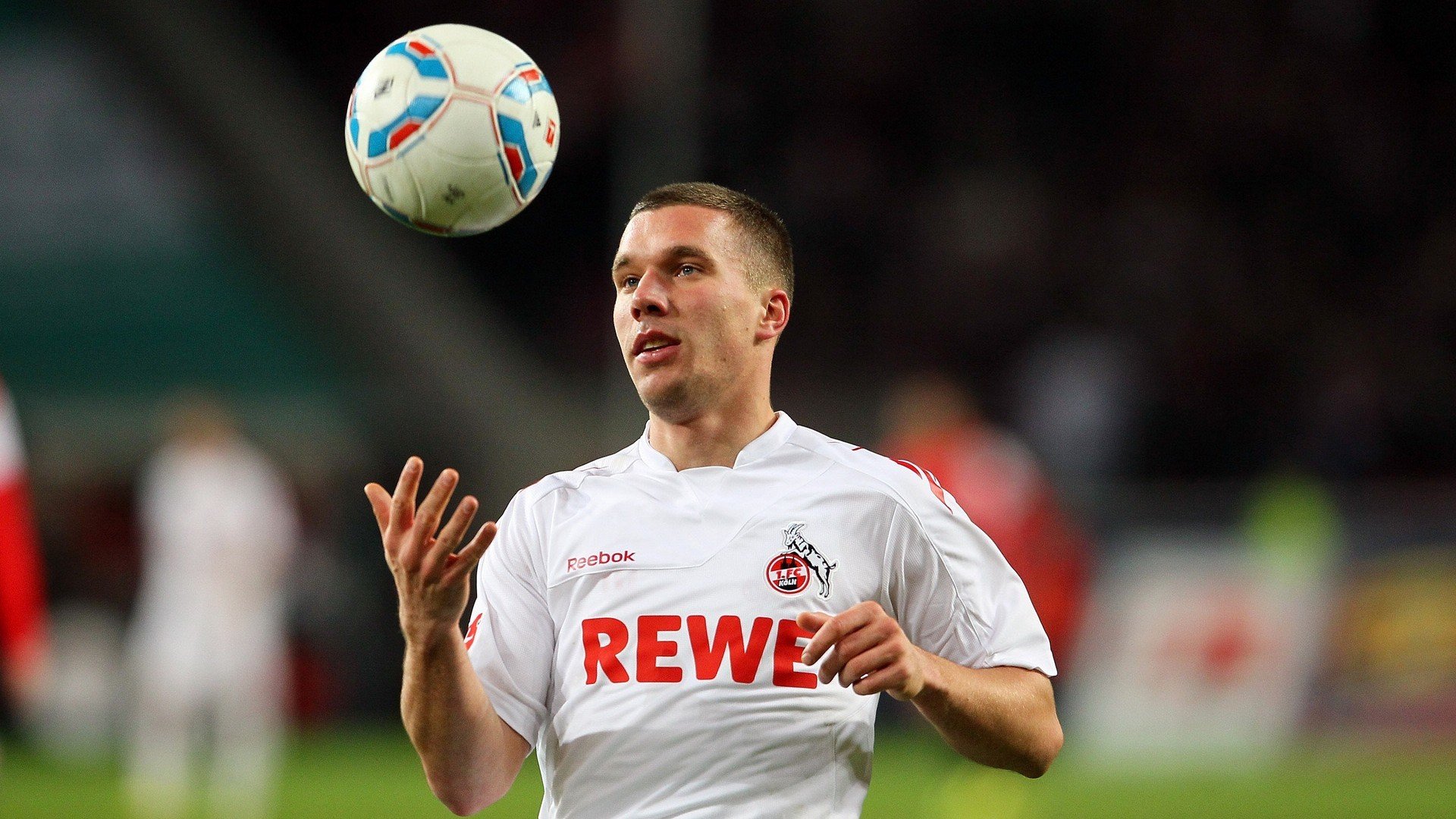 球员被评为最佳团队精神奖，榜样力量被广泛宣传，最佳团队奖还可以叫什么