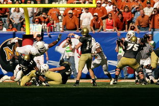 爱游戏官方主页-职业联赛推行赛后视频分析帮助球员持续进步，职业联赛现场